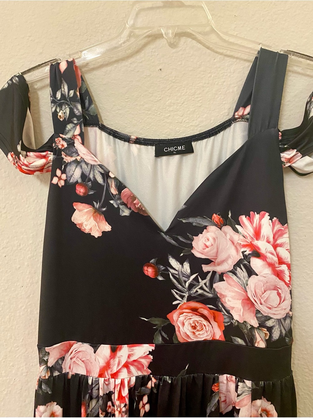 Chic Me Black and Floral Off Shoulder Maxi Dress - Size XL - EUC! - Picture 2 of 4